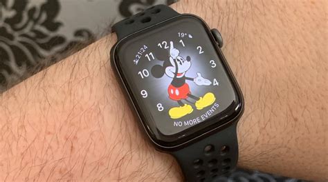 Apple Watch remove face